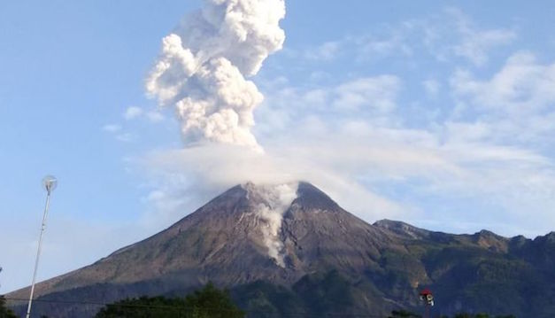 Dalam 3 Hari ini, 44 Kali Terjadi Guguran di Gunung Merapi